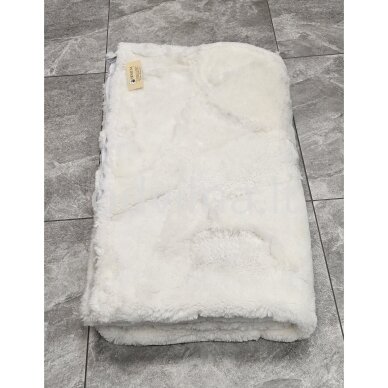 Kailinis užklotas Kailinis užklotas