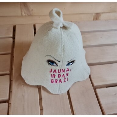Pirties kepurė ,,Jauna, ir dar graži''